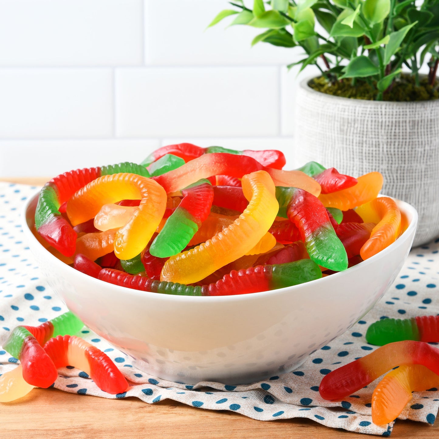 Great Value Gummy Worms Chewy Candy, 48 oz Bag